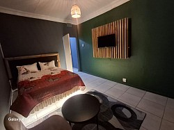 Butterfly Guest Lodge-Luxury